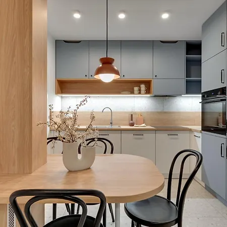 Blue Harmony 4 Bedrooms Near Ergo Arena & Free Parking By Oneapartments * Gdańsk