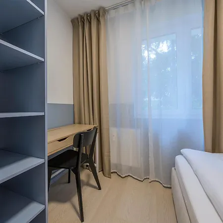 Appartement Blue Harmony 4 Bedrooms Near Ergo Arena & Free Parking By Oneapartments Gdańsk