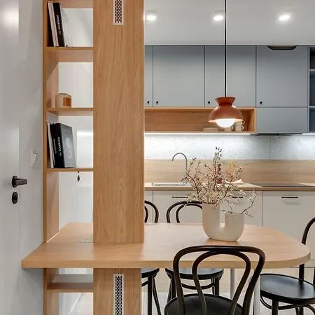 Blue Harmony 4 Bedrooms Near Ergo Arena & Free Parking By Oneapartments Gdańsk