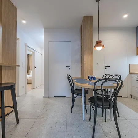 Appartement Blue Harmony 4 Bedrooms Near Ergo Arena & Free Parking By Oneapartments Gdańsk