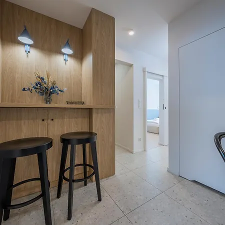 Blue Harmony 4 Bedrooms Near Ergo Arena & Free Parking By Oneapartments Appartement *